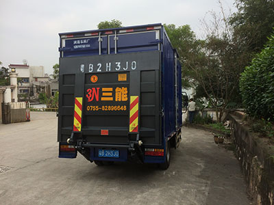 平板貨車裝尾板，合法還是違規(guī)？